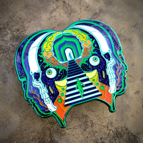 LE 45 “Cosmic Flow” Open Mind pin (1 per person)